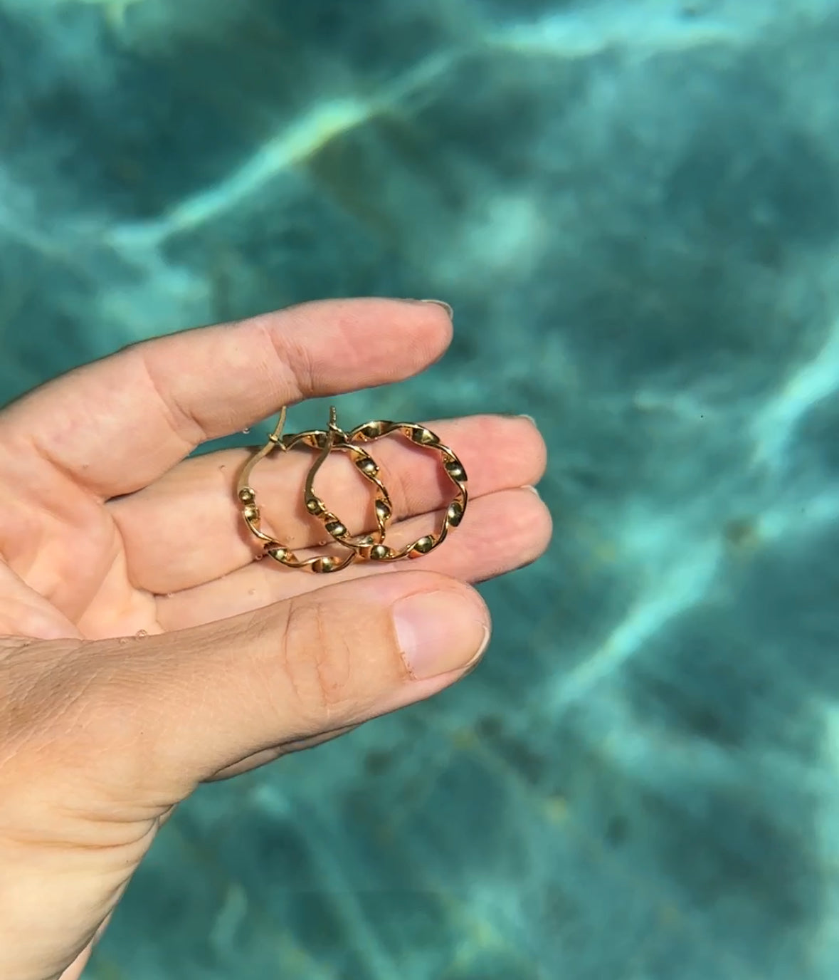 Twisted Hoop Earrings - 25mm