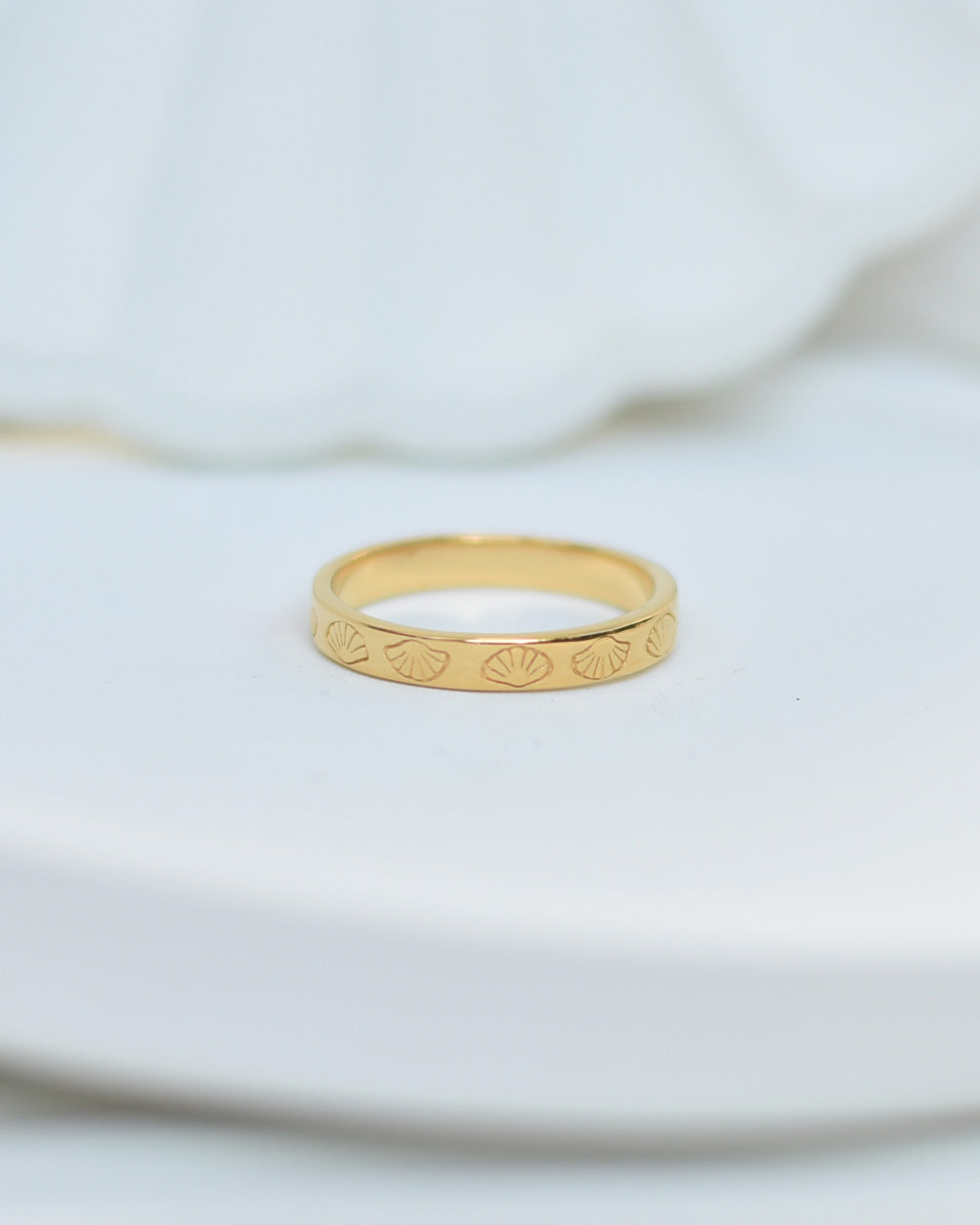 Shell Band Ring