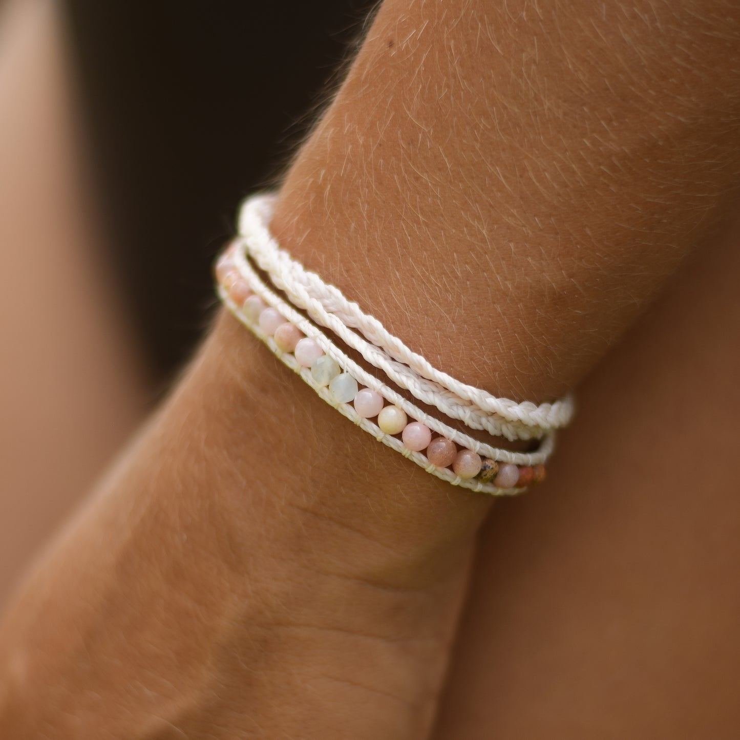 Follow the sun bracelet (creme, 18k gold-plated)